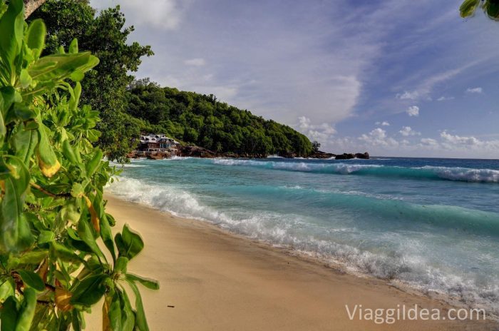 Anse Takamaka